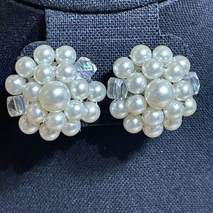 Vtg Japan Clip‎ On Earrings Jewelry Faux Pearl Clear Bead Estate Grannycore Glow